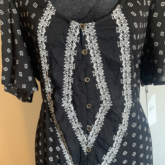 O'Neill caftan, long dress w/slit in front, size small black & white NWT - Picture 2 of 6